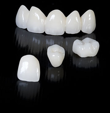coroana zirconiu