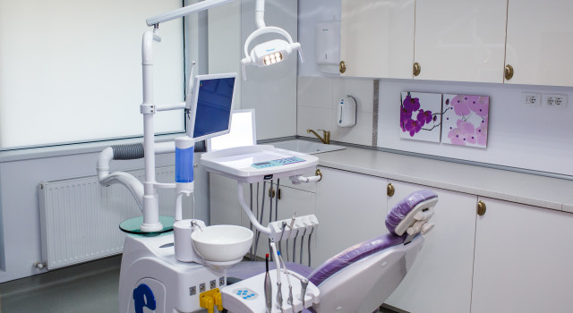 Clinica Lyrdent cabinet stomatologic